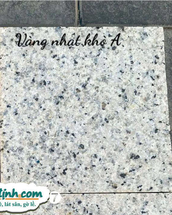 Đá Vàng Nhạt Khò A