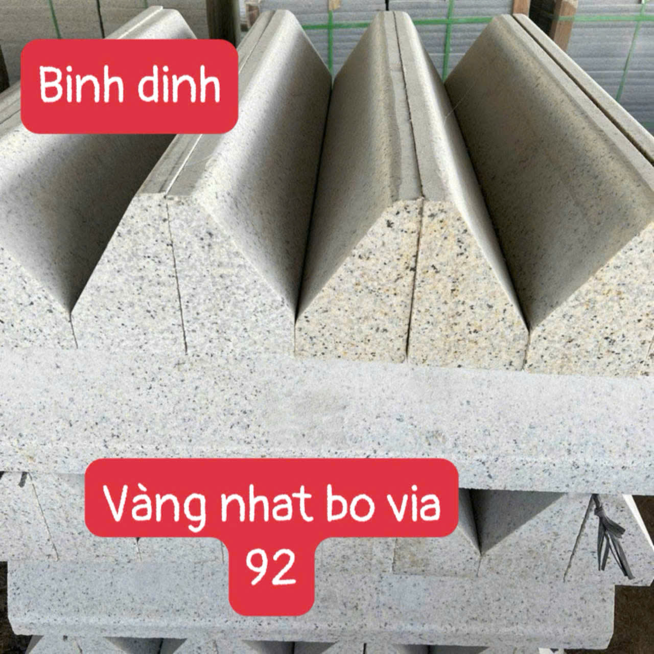 Đá Bó Vỉa Vàng Nhạt Bình Định 92