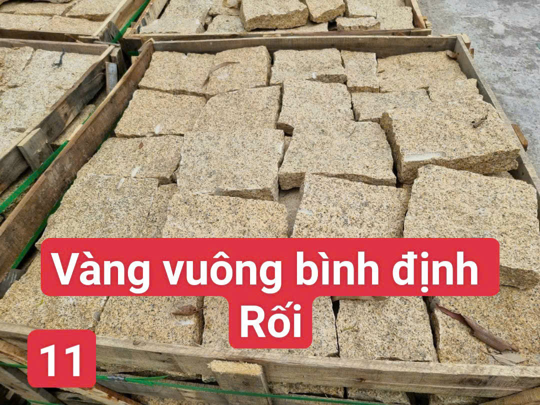 Đá Cubic Vàng Rối Bình Định